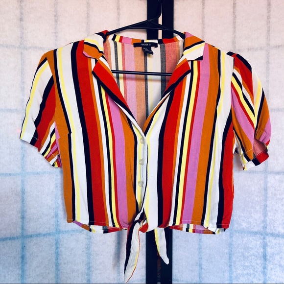 Forever 21 vertical stripe tie front top - Picture 1 of 2